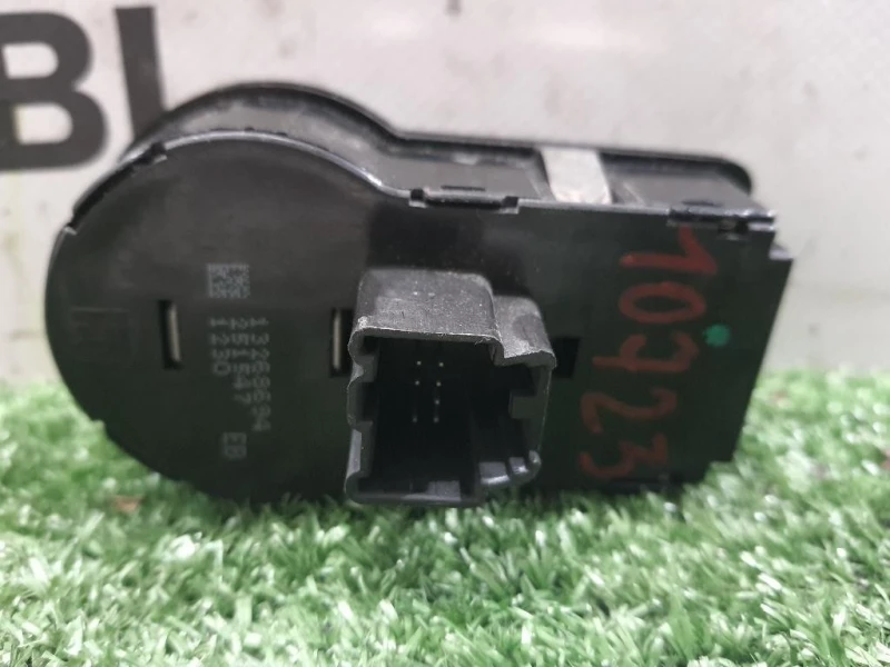 Interruttore Illuminazione 13268694 Opel Insignia A 2009