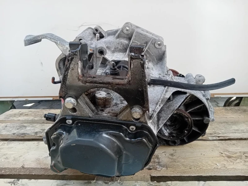 Cambio LMG 02T 300 058 5 MARCE MANUALE Seat Ibiza V 6J5 2013