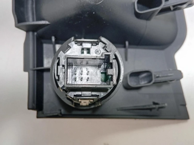 Interruttore Sistema Start-stop 8W1 864 131 Audi A4 8W5 Avant 2015