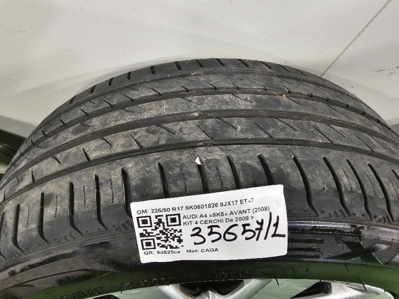 KIT 4 Cerchi 22550 R17 8K0601826 8JX17 ET47 Audi A4 8K5 Avant 2008