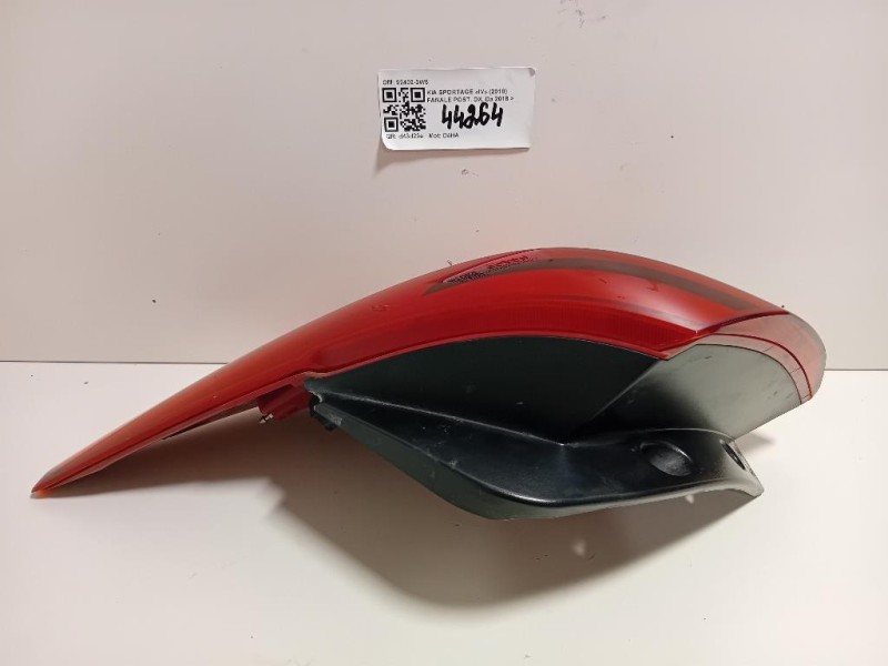 Fanale POST DX 92402-3W6 Kia Sportage IV 2018