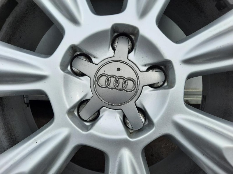 KIT 4 Cerchi 8K0801025 22550 R17 CERCHI KIT 4 Audi A4 8W5 Avant 2015