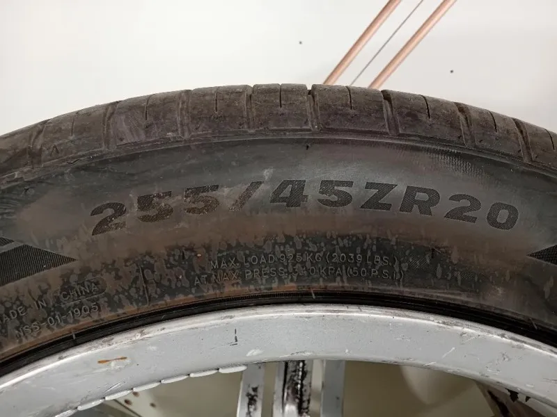 KIT 4 Cerchi 8R0601025AH RAGGIO 20 Audi Q5 8RB 2012