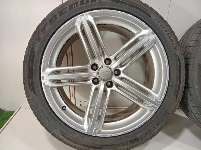 KIT 4 Cerchi 8R0601025AH RAGGIO 20 Audi Q5 8RB 2012