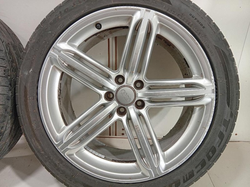 KIT 4 Cerchi 8R0601025AH RAGGIO 20 Audi Q5 8RB 2012