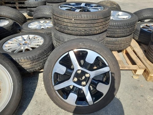 KIT 4 Cerchi 20550 R17 9800494077 Citroen C3 III 2016