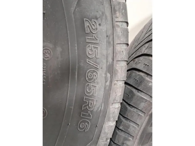 KIT 4 Cerchi 215 65 R16 40300480R Dacia Duster I 2014