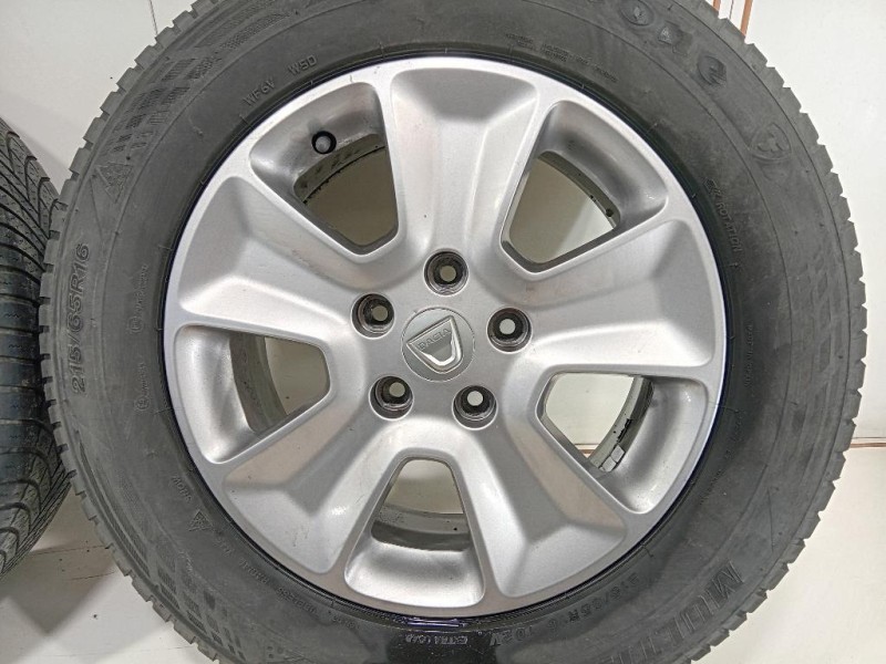 KIT 4 Cerchi 215 65 R16 40300480R Dacia Duster I 2014