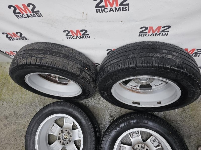 KIT 4 Cerchi 4 CERCHI DODGE FREEMONT 22565 R 17 Fiat Freemont 2011
