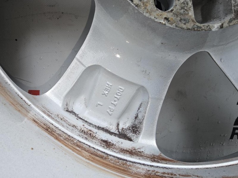 KIT 4 Cerchi 4 CERCHI DODGE FREEMONT 22565 R 17 Fiat Freemont 2011