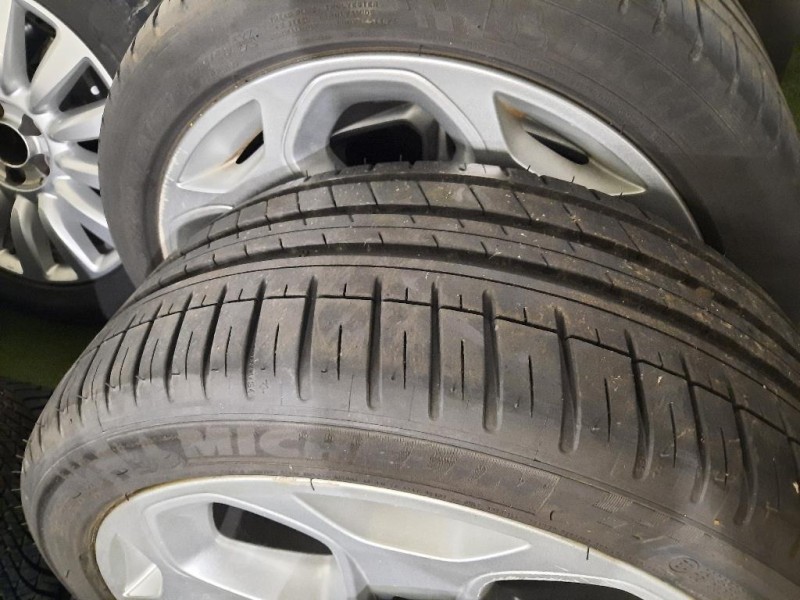 KIT 4 Cerchi 23540 ZR18 7S7J1007CB Ford Mondeo IV SW 2007