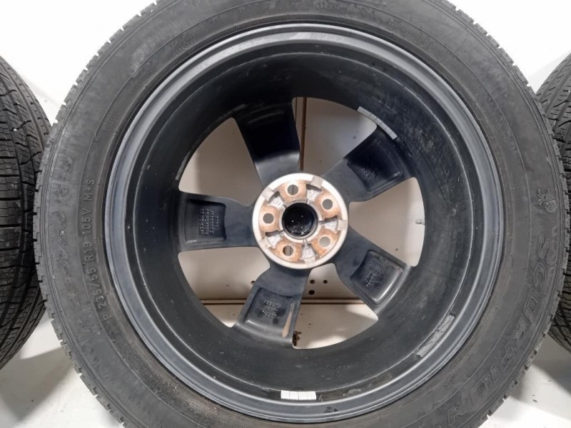 KIT 4 Cerchi J9C3-DA 23555 R19 105 V Jaguar E-pace 2017