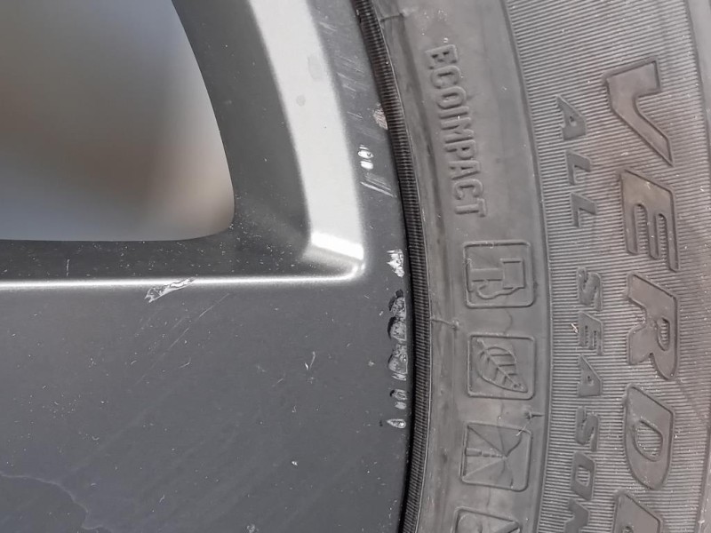 KIT 4 Cerchi J9C3-DA 23555 R19 105 V Jaguar E-pace 2017