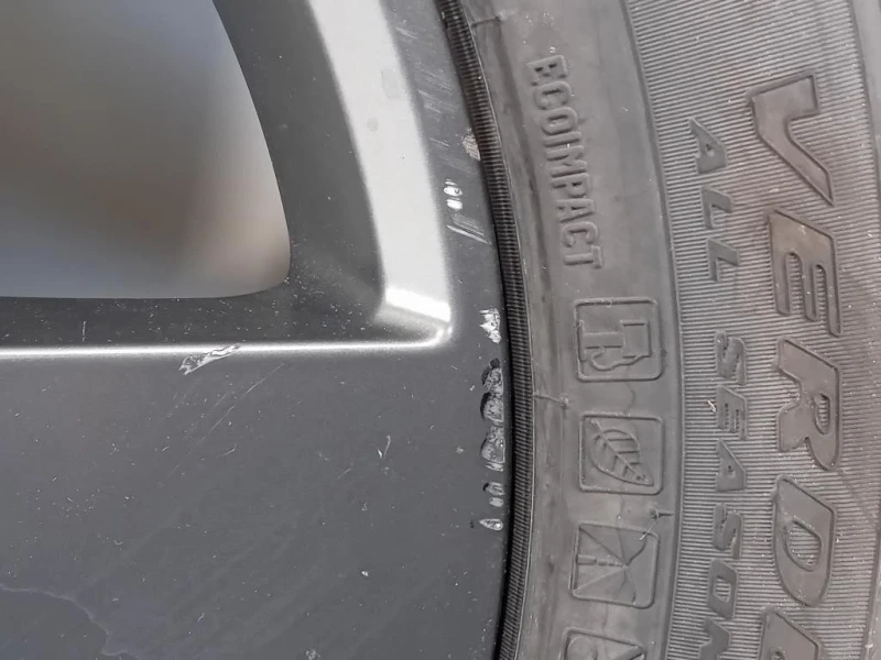 KIT 4 Cerchi J9C3-DA 23555 R19 105 V Jaguar E-pace 2017