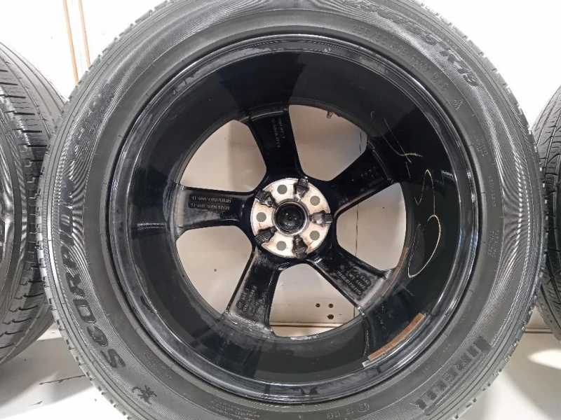 KIT 4 Cerchi HK8M-1007-LA Jaguar F-pace 2015