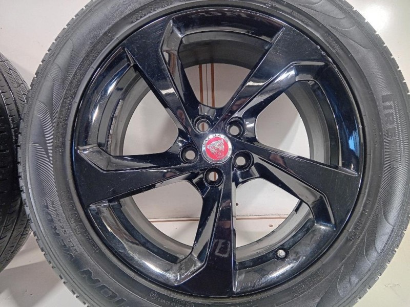 KIT 4 Cerchi HK8M-1007-LA Jaguar F-pace 2015