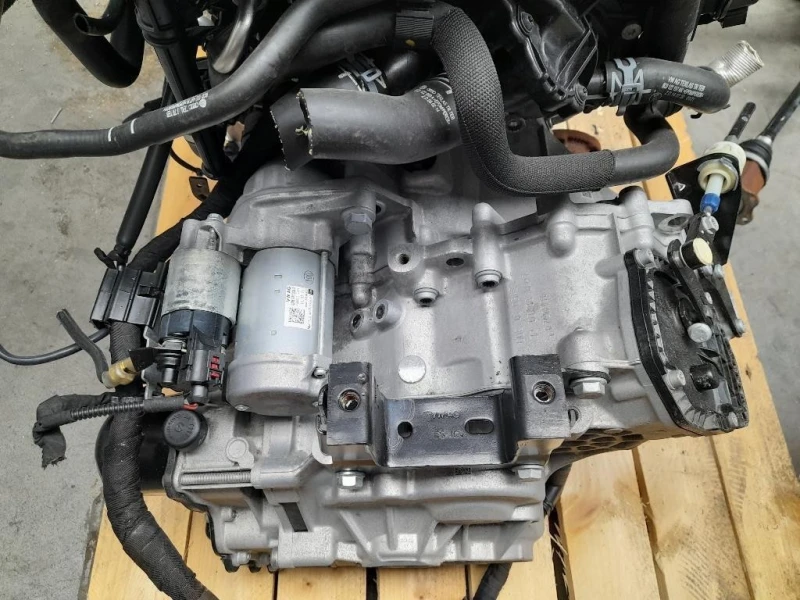 Cambio UBS CAMBIO DKLD UUE 0CW 300 050 C 005 Skoda Fabia NJ3 2018