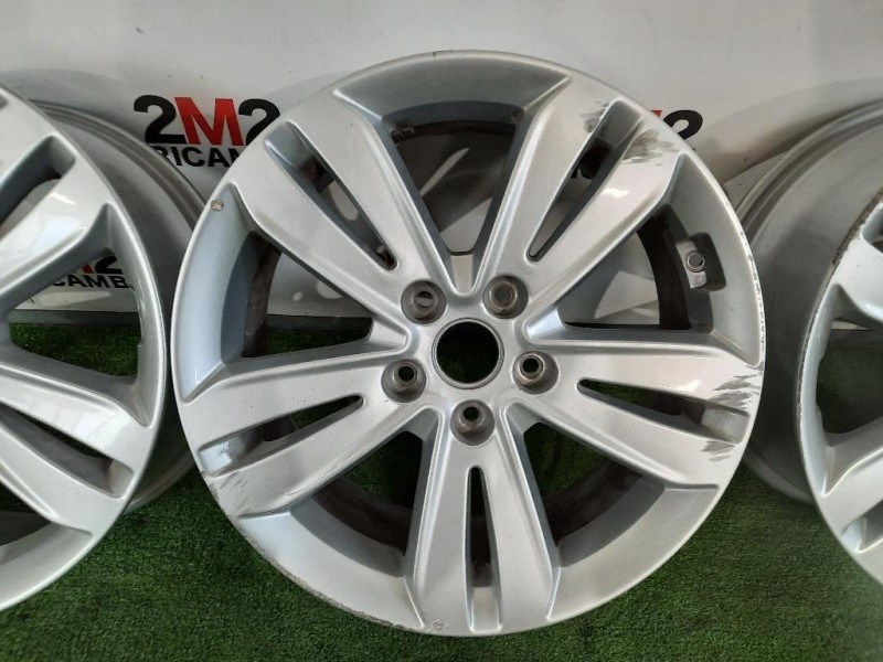 KIT 4 Cerchi 52910-F1240 Kia Sportage IV 2016