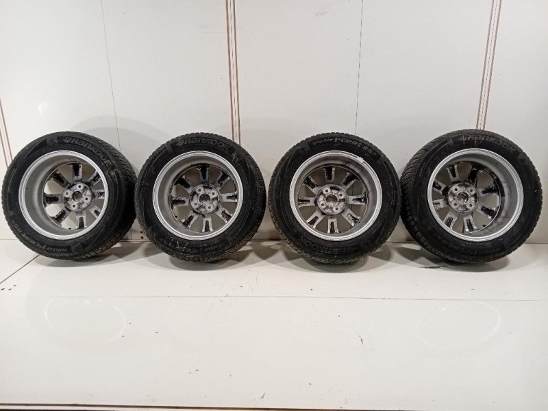 KIT 4 Cerchi 18565 R15 52910-H8400 Kia Stonic 2017