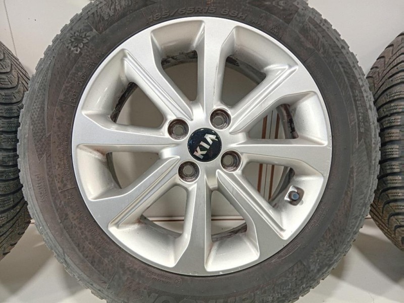 KIT 4 Cerchi 18565 R15 52910-H8400 Kia Stonic 2017