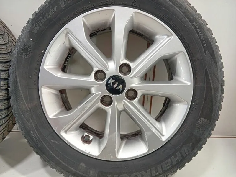 KIT 4 Cerchi 18565 R15 52910-H8400 Kia Stonic 2017