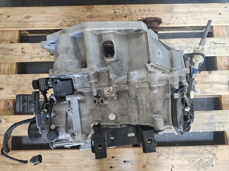 Cambio UBS CAMBIO DKLD UUE 0CW 300 050 C 005 Skoda Fabia NJ3 2018