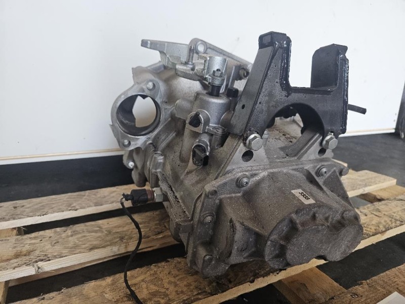 Cambio UDN 0CW300042C00B Skoda Fabia NJ3 2018