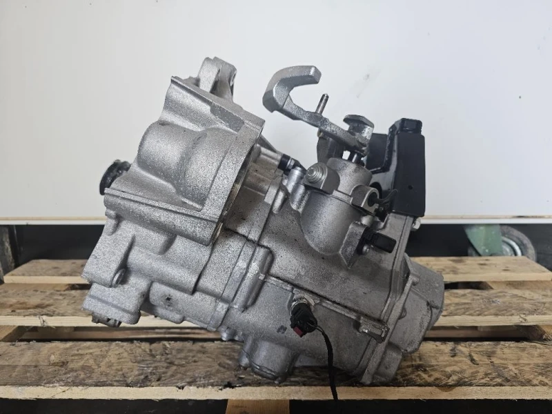 Cambio UDN 0CW300042C00B Skoda Fabia NJ3 2018