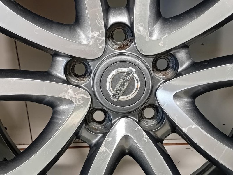 KIT 4 Cerchi 21555 ZR17 1KR7A Nissan JUKE I 2010