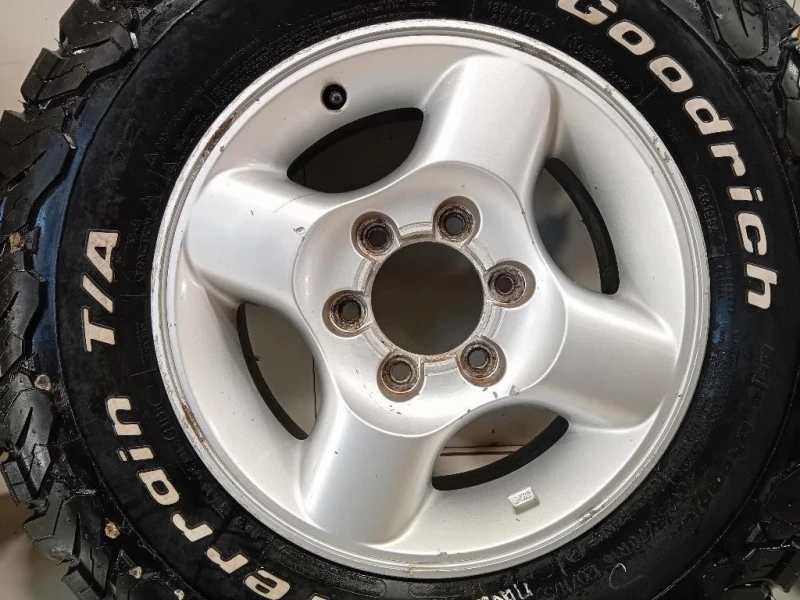 KIT 4 Cerchi 16X7JJ ET40 25570 R16 Nissan Navara 2005