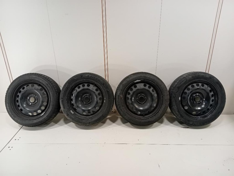 KIT 4 Cerchi 2160136 Opel Corsa E 2014