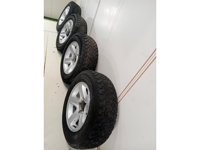KIT 4 Cerchi 225 70 R16 Suzuki Jimny I 1999