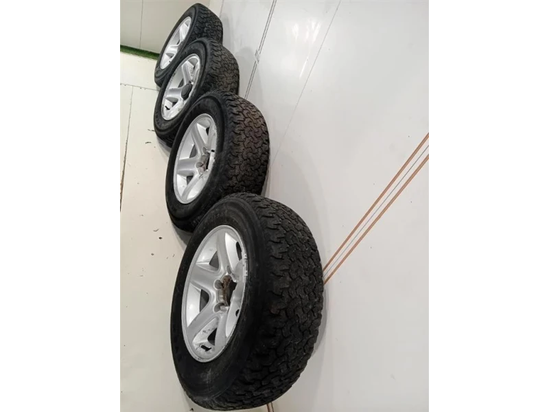 KIT 4 Cerchi 225 70 R16 Suzuki Jimny I 1999