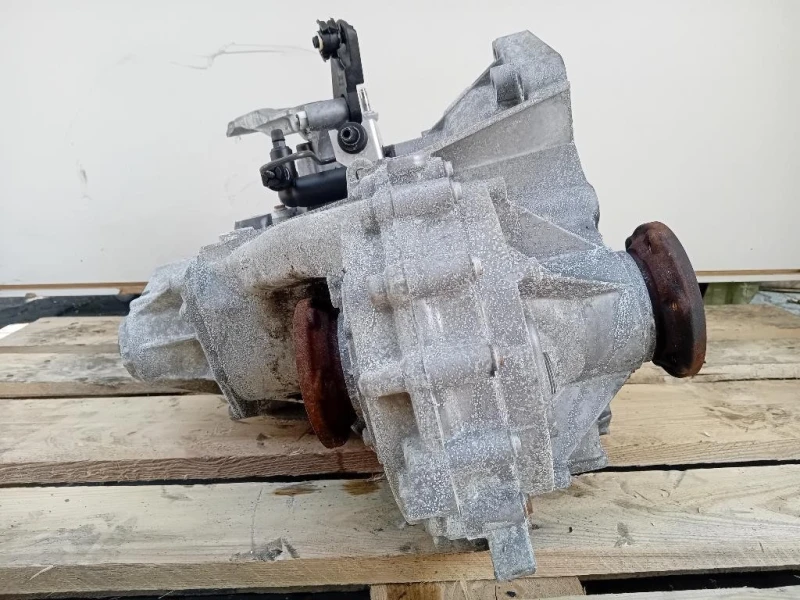 Cambio LHY 0AJ 300 040 R6 MARCE MANUALE Skoda Octavia 1Z5 SW 2009