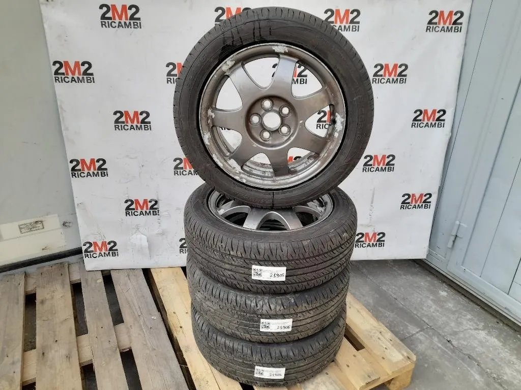 KIT 4 Cerchi 19555 R16 Toyota Prius I 2004