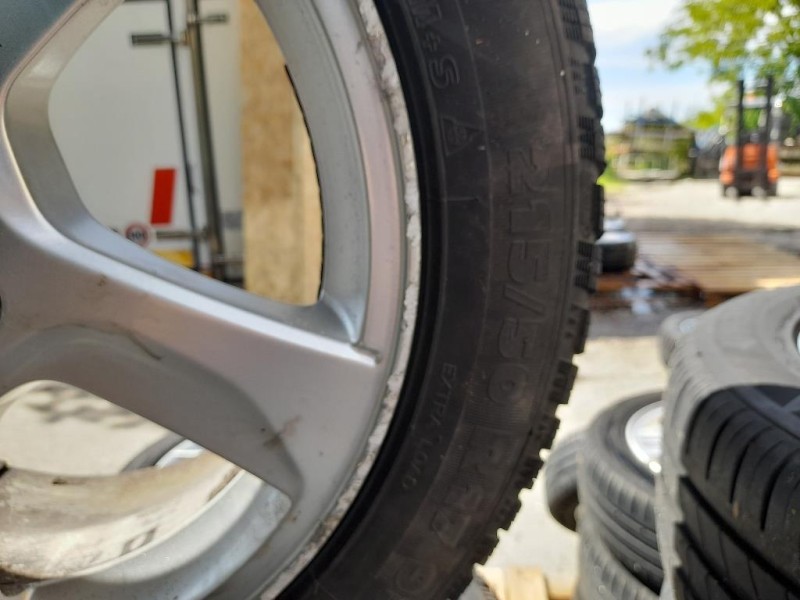 KIT 4 Cerchi 21550 R17 31200602 Volvo S60 II 2010