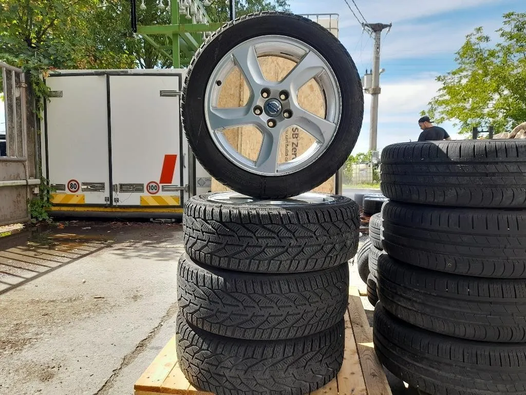 KIT 4 Cerchi 21550 R17 31200602 Volvo S60 II 2010