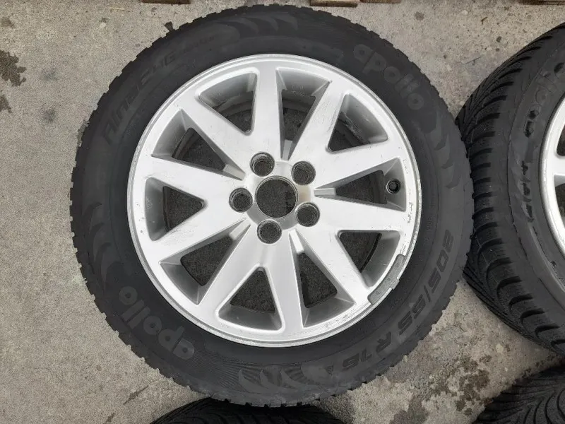 KIT 4 Cerchi 20555 R16 30666524 Volvo V50 2004