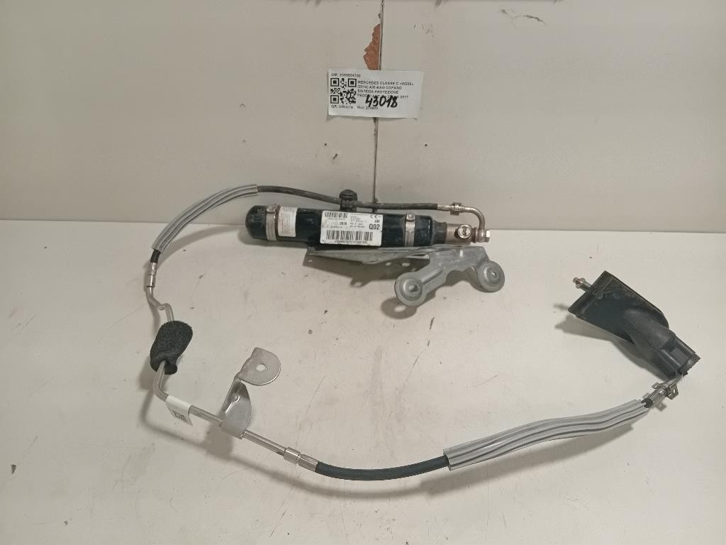 Air-bag Cofano Sistema Protezione Pedoni ANT 2058604700 Mercedes Classe C W205 2014