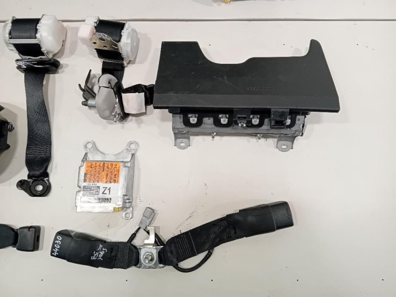 KIT Airbag KIT AIRBAG YARIS 2017 Toyota Yaris IV 2017