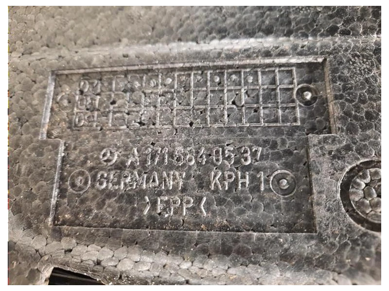 KIT Attrezzi A1716840537 Mercedes Classe SLK R171 2004