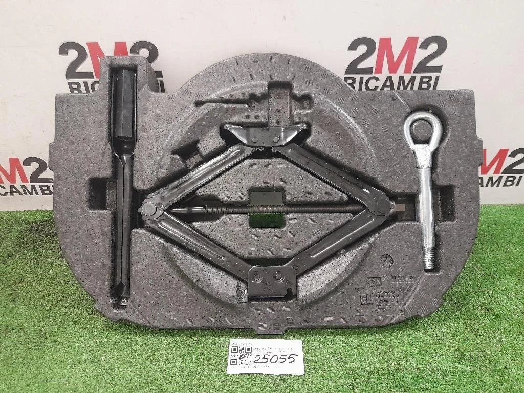 KIT Attrezzi 13369989 Opel Astra K SW 2016