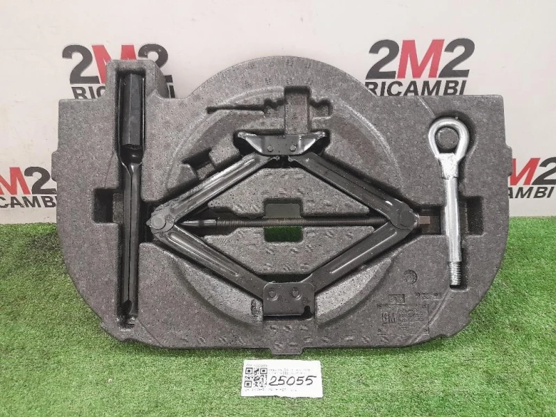 KIT Attrezzi 13369989 Opel Astra K SW 2016