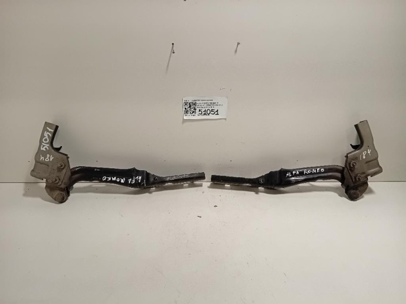 KIT Cerniere Cofano ANT KIT CERNIERE COFANO ANT Alfa Romeo Giulietta 2013