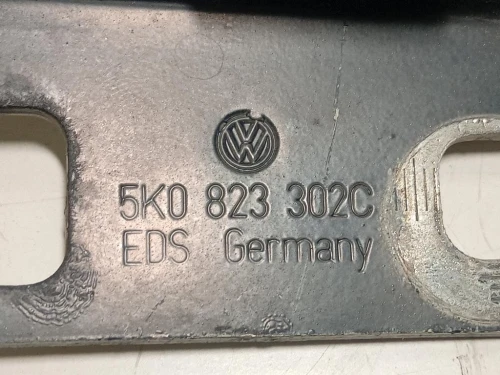 KIT Cerniere Cofano ANT 5K0823301C5K0823302C Volkswagen GOLF VI 2009