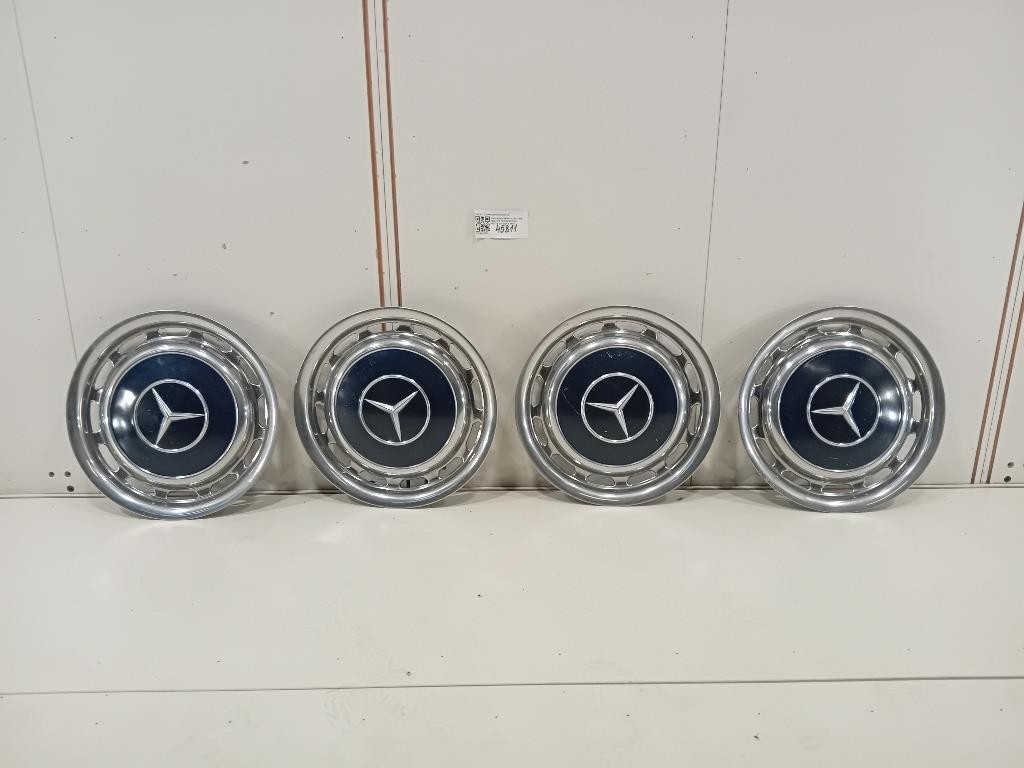 KIT Copricerchio Ruota KIT COPRICERCHIO RUOTA Mercedes Serie W123 1976-1985