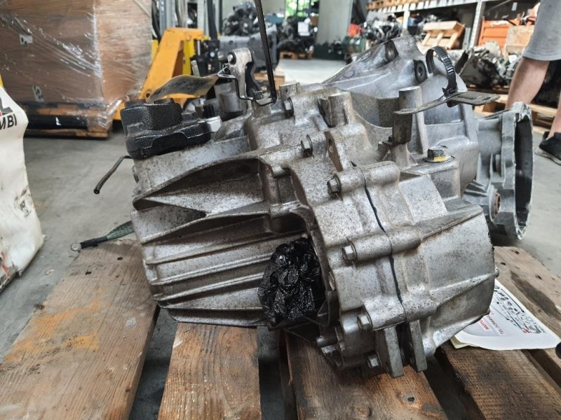 Cambio 6 MARCE MANUALE 3102035101 Ssangyong Tivoli 2015