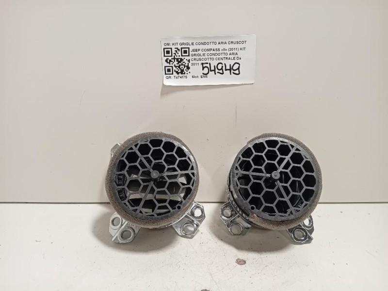 KIT Griglie Condotto ARIA Cruscotto Centrale KIT GRIGLIE CONDOTTO ARIA CRUSCOTTO CENTRALE Jeep Compass II 2011