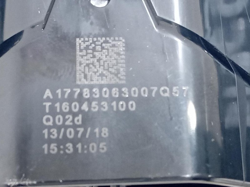 KIT Griglie Condotto ARIA Cruscotto Centrale A17783063007 Mercedes Classe A W177 2018