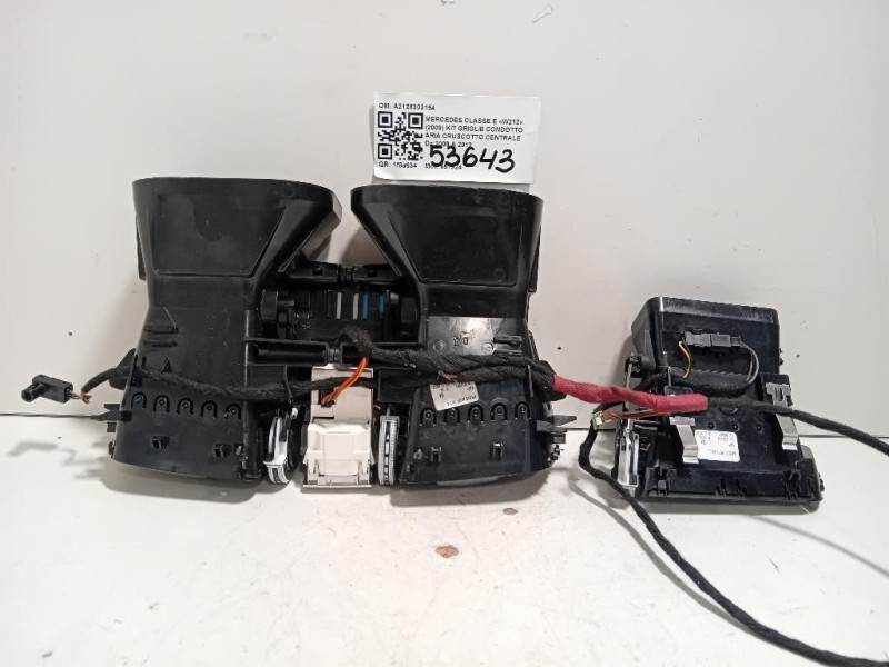 KIT Griglie Condotto ARIA Cruscotto Centrale A2128303154 Mercedes Classe E W212 2009